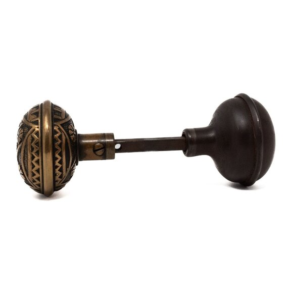 F. C. Linde Cir 1885 - 1892 Eastlake style Bronze floral motifs door Knobs - Picture 4 of 8